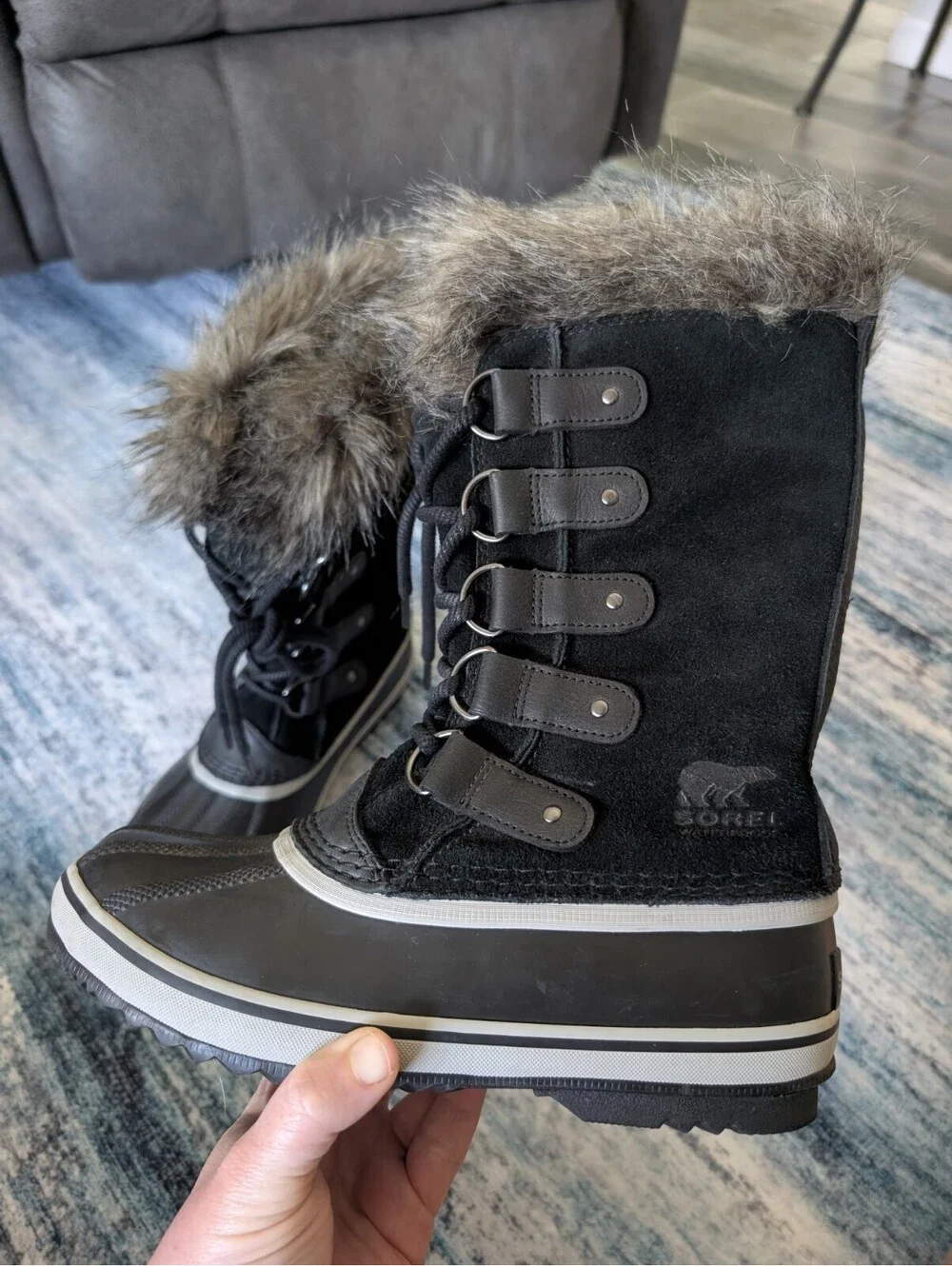 SOREL Joan Of Arctic Waterproof Boots Womens Size 7 Snow Rain Winter Faux Fur